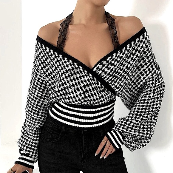 Lace Strap Batwing Sleeve Sweater - Picture 9 of 16